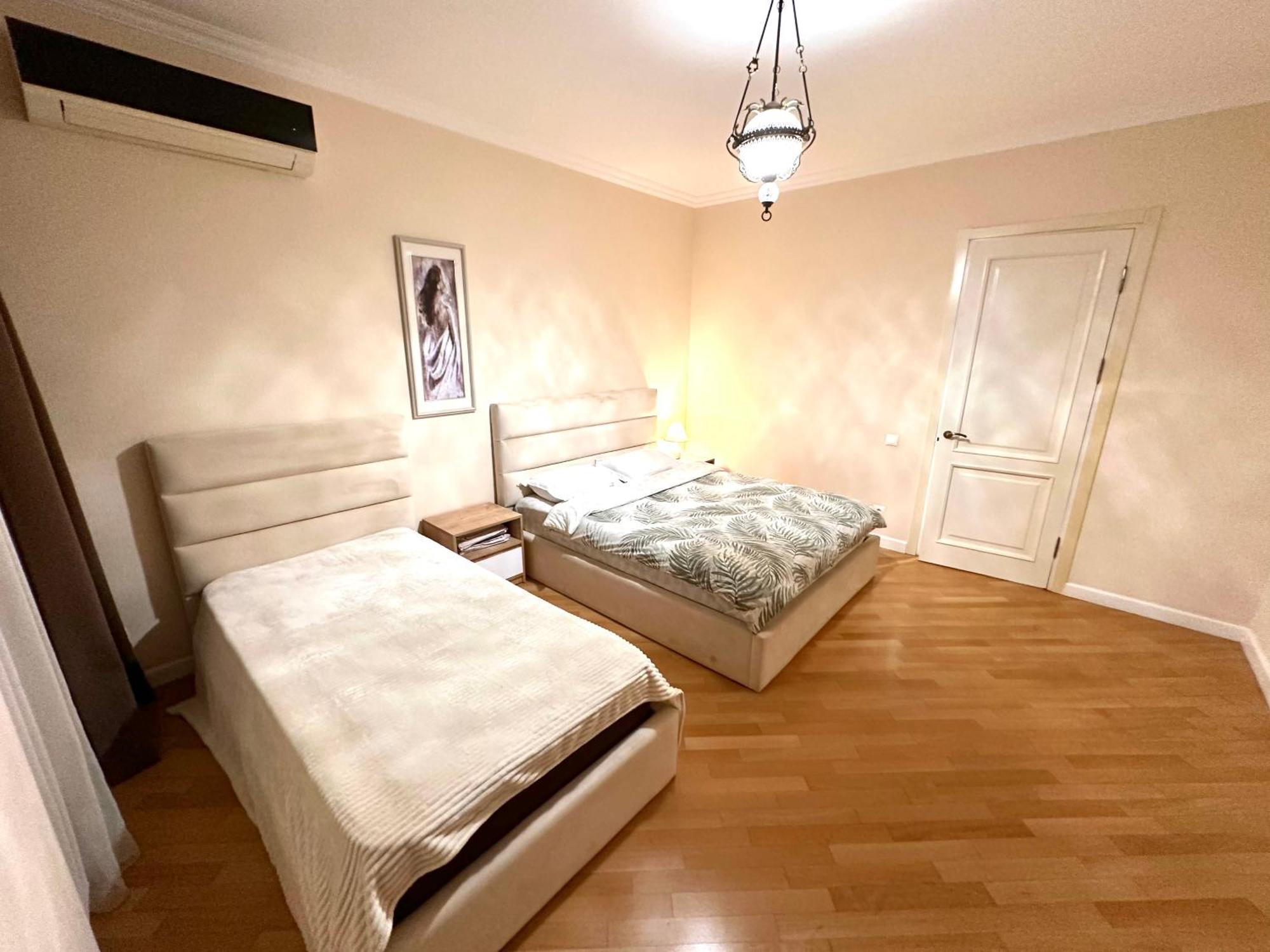 Apartment In Downtown "Rustaveli Residence" Тбилиси Экстерьер фото